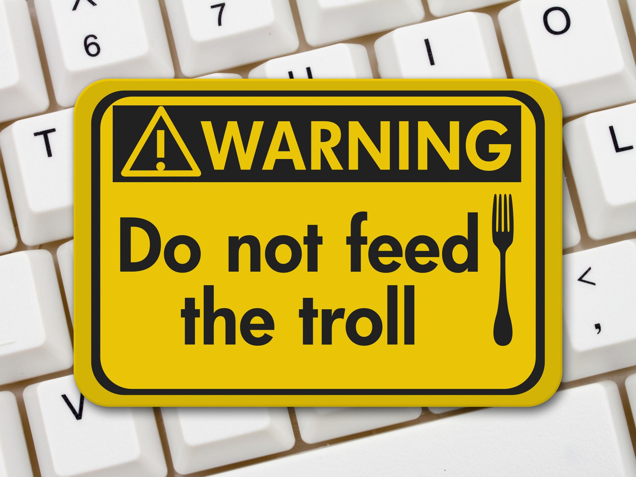 Iammia1 Onlyfans: How To Deal With Online Criticism - z7077ul